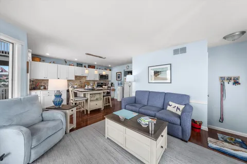 $1,599,000 | 392 83rd Street, Unit 392, Stone Harbor, NJ 08247