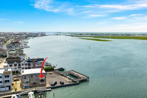$1,599,000 | 392 83rd Street, Unit 392, Stone Harbor, NJ 08247