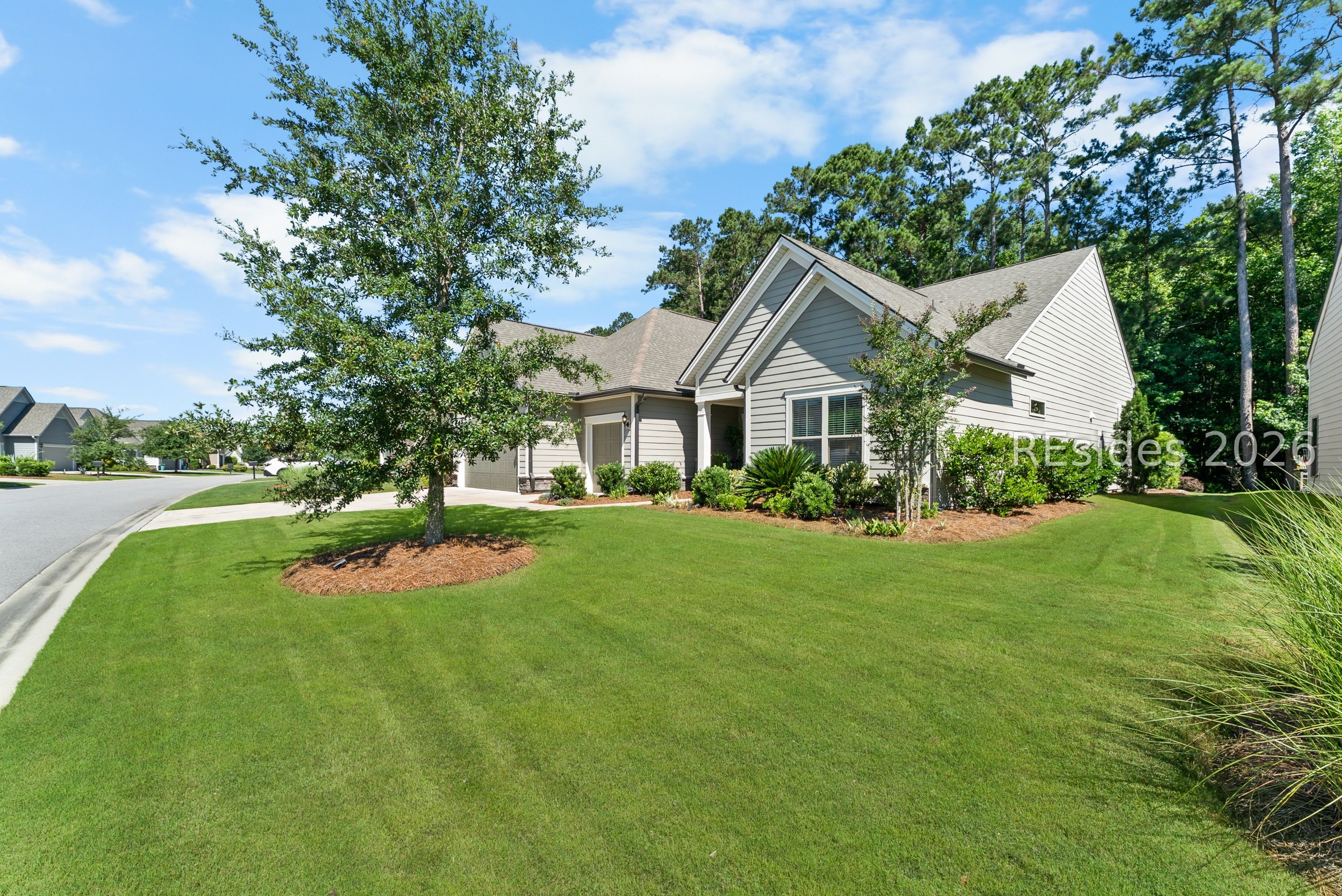 1382 Promenade Lane Bluffton, SC 29909 - Photo 5 of 48