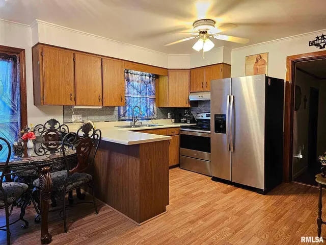 $169,900 | 405 4th Street, Rosiclare, IL 62982