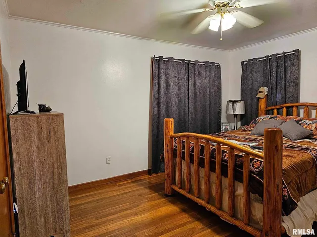 $169,900 | 405 4th Street, Rosiclare, IL 62982