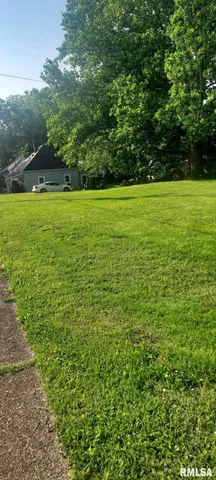 $169,900 | 405 4th Street, Rosiclare, IL 62982