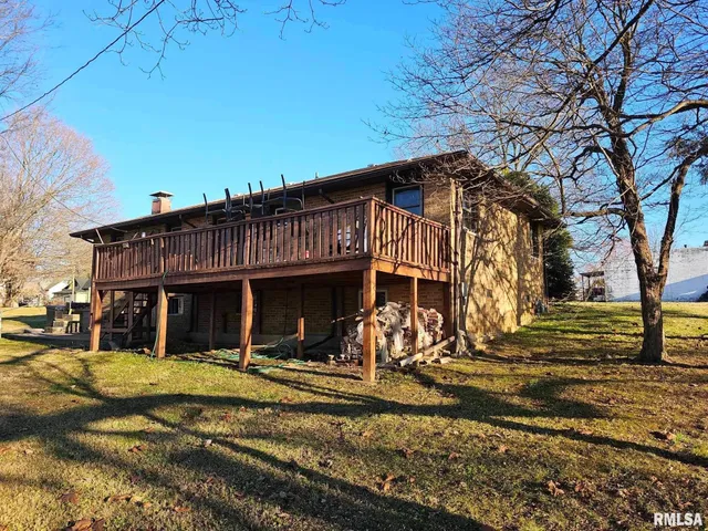 $169,900 | 405 4th Street, Rosiclare, IL 62982