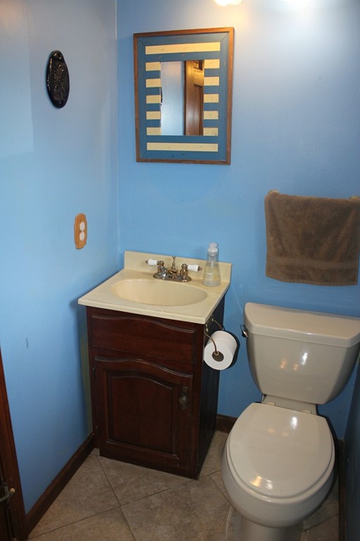 204 Bay Road Belchertown, MA 01007 - Photo 14 of 30 Gallery Image 14
