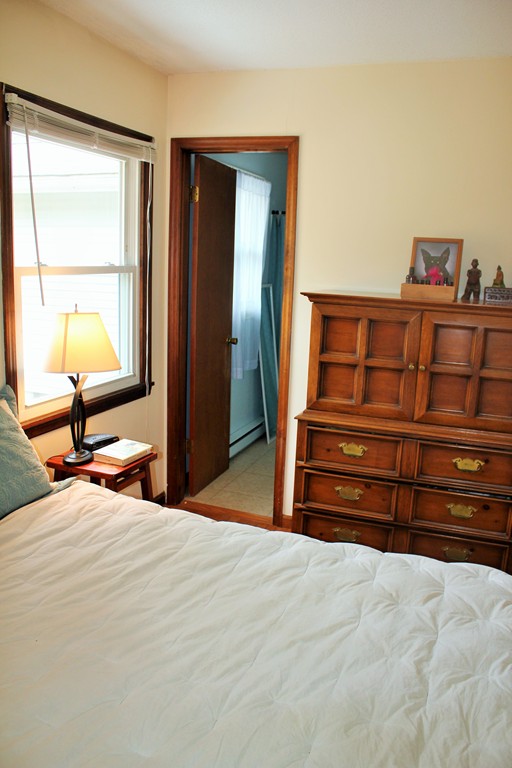 204 Bay Road Belchertown, MA 01007 - Photo 16 of 30 Gallery Image 16