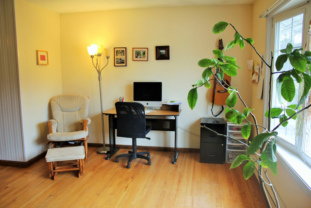 204 Bay Road Belchertown, MA 01007 - Photo 3 of 30 Gallery Image 3