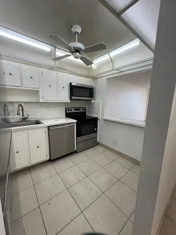 $209,000 | 13499 Biscayne Boulevard, Unit 602, North Miami, FL 33181