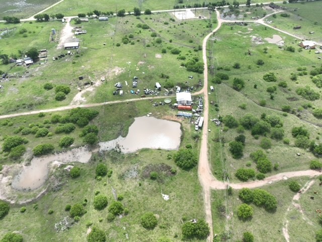 3507 Oil Field Road Bellville, TX 77418 - Photo 3 of 15