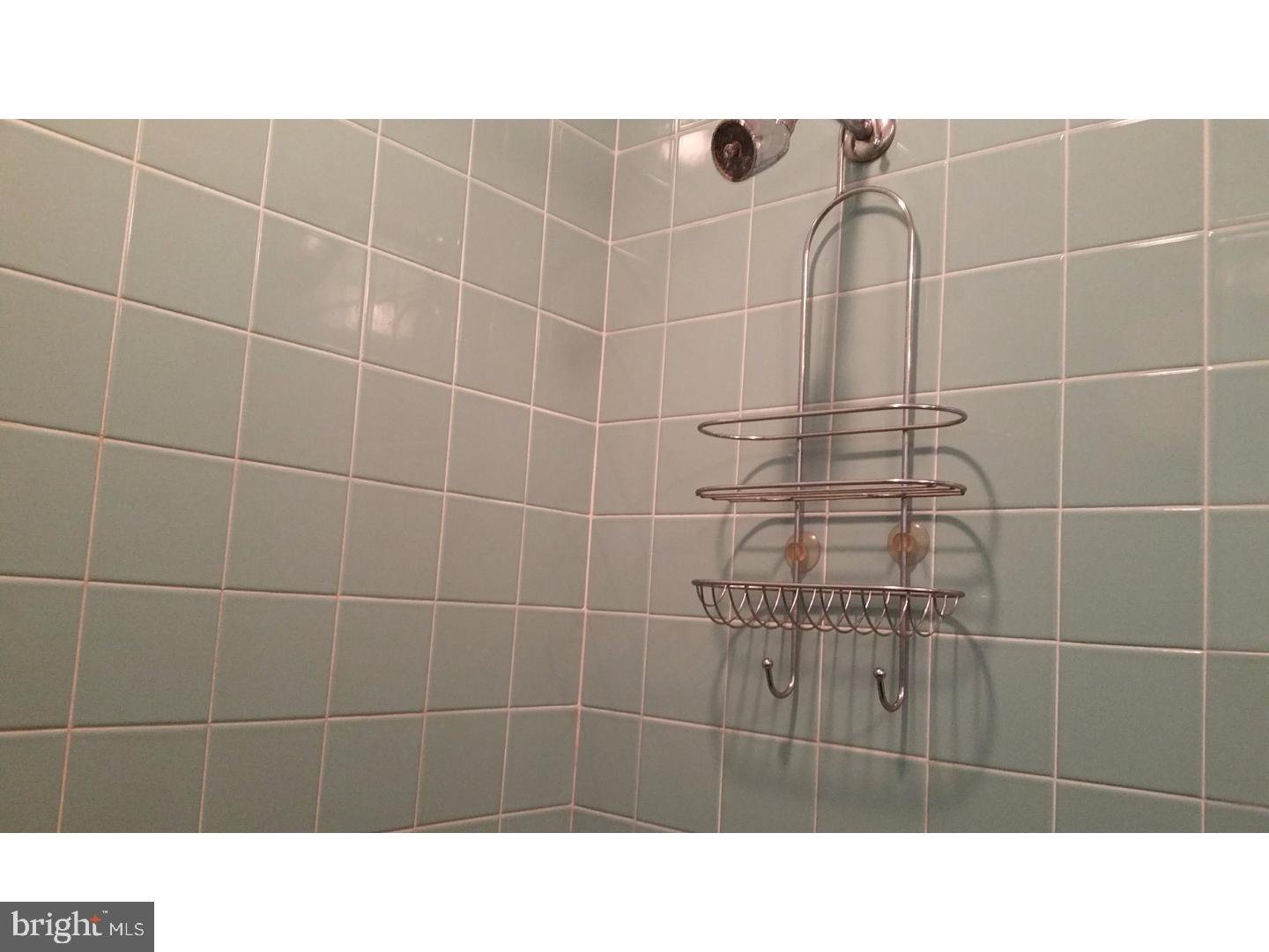 1325 Argus Road Camden, NJ 08104 - Photo 23 of 25 Bathroom