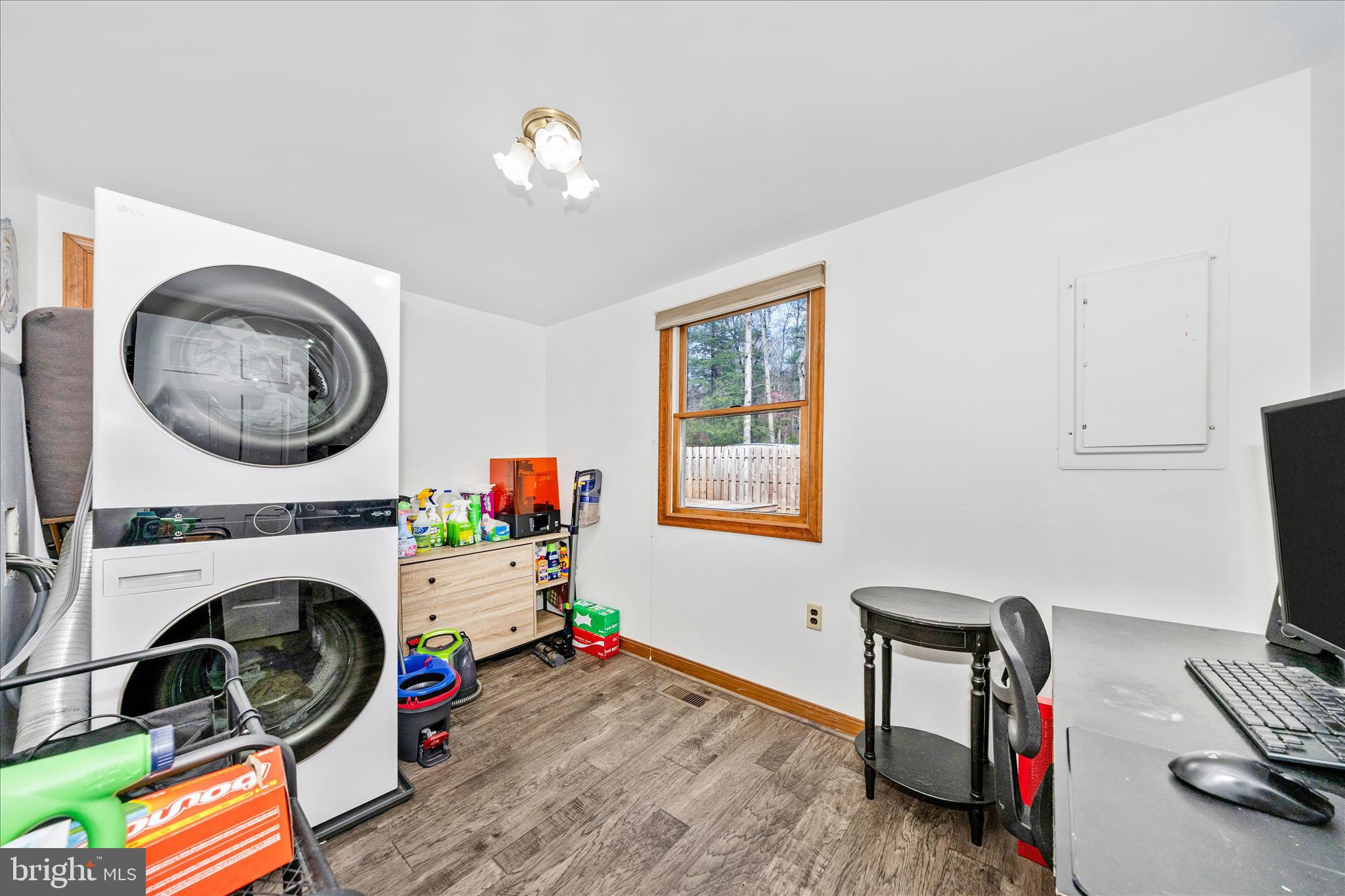 371 Oak Hill Road Berkeley Springs, WV 25411 - Photo 24 of 35 Laundry Room