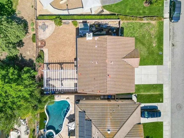 $799,000 | 3605 Lake Cir Drive, Fallbrook, CA 92028