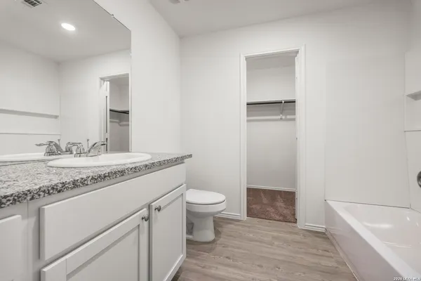$1,750 | 13914 Bull Cove, San Antonio, TX 78252