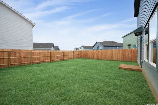 $1,750 | 13914 Bull Cove, San Antonio, TX 78252