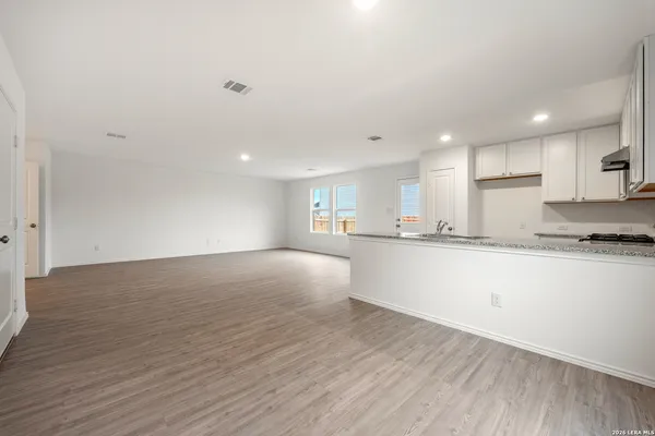 $1,750 | 13914 Bull Cove, San Antonio, TX 78252