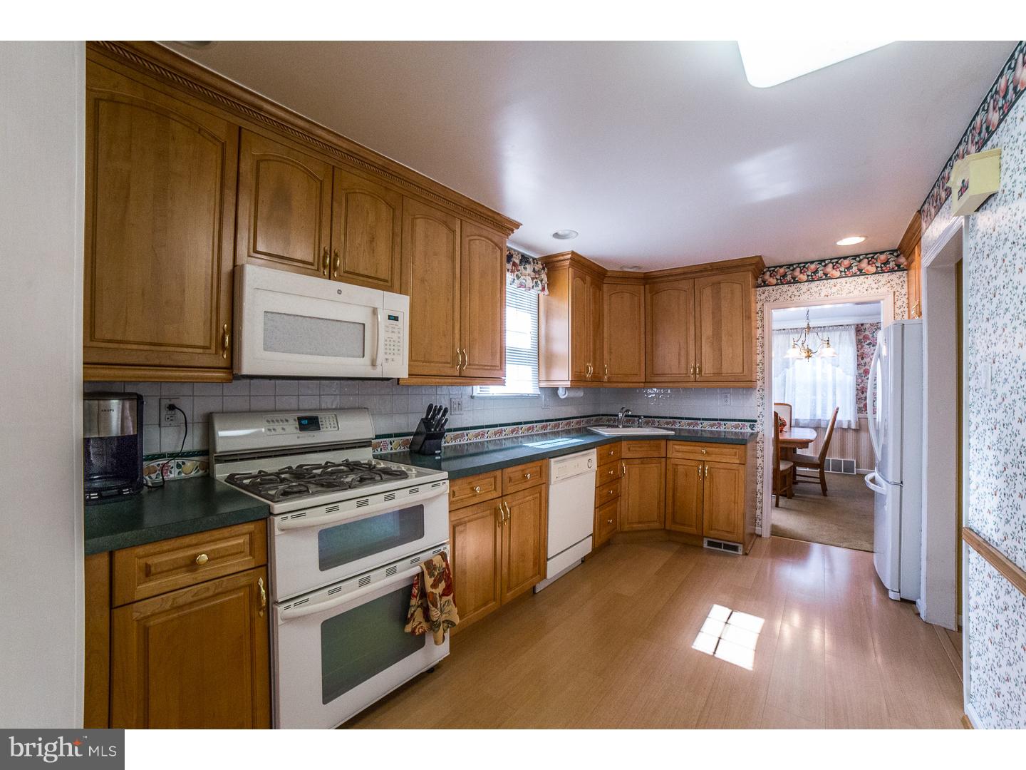 426 Sherman Road Springfield, PA 19064 - Photo 7 of 25 Kitchen