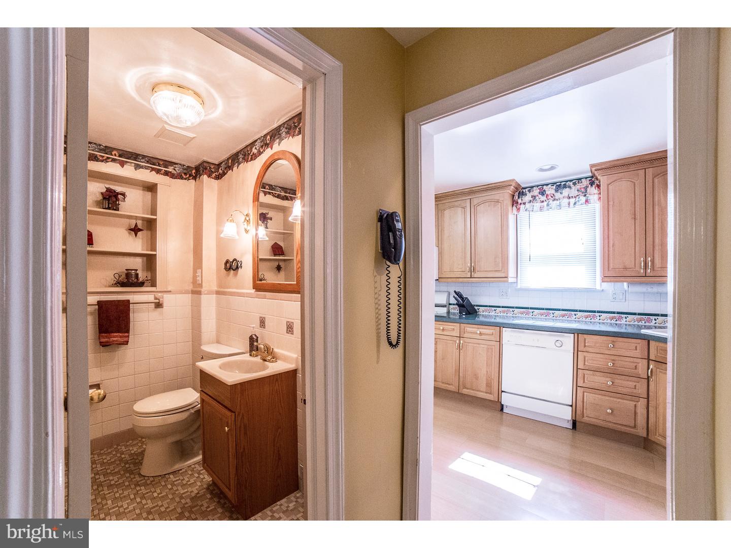 426 Sherman Road Springfield, PA 19064 - Photo 9 of 25 Half Bath