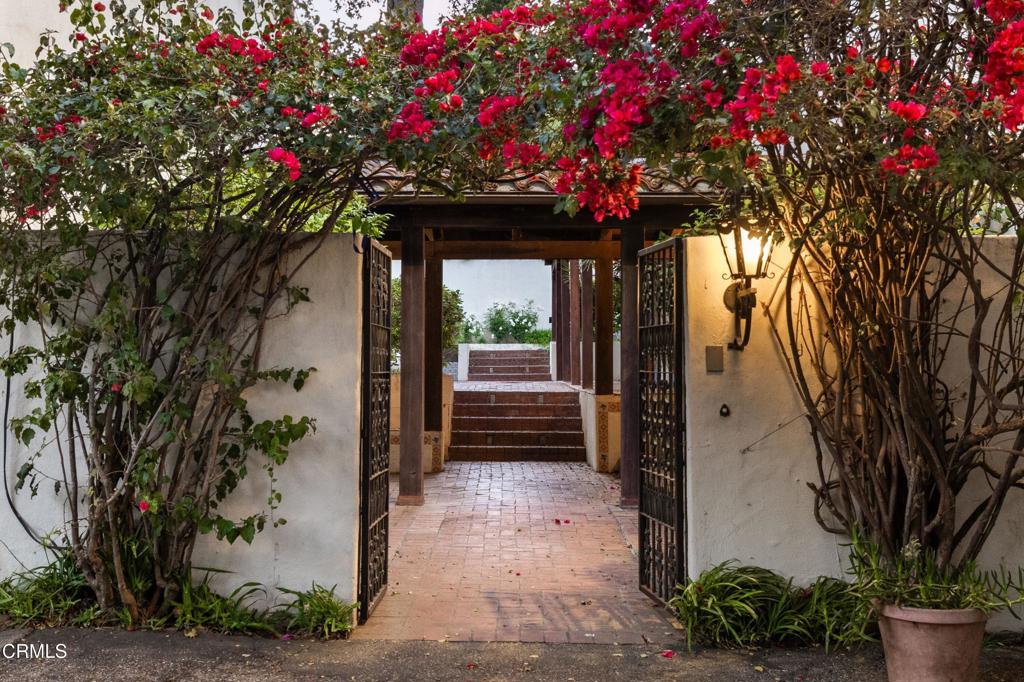 725 Ashley Road Montecito, CA 93108 - Photo 3 of 29 Gallery Image 3