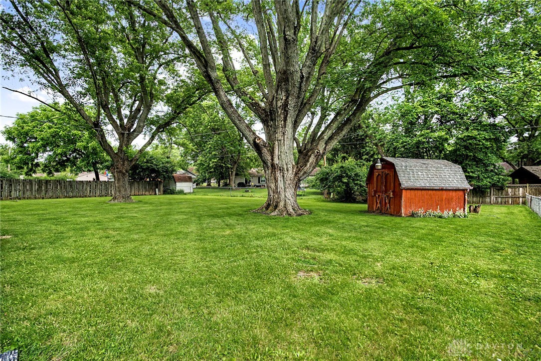154 Tuxworth Road Centerville, OH 45458 - Photo 38 of 39 Gallery Image 38