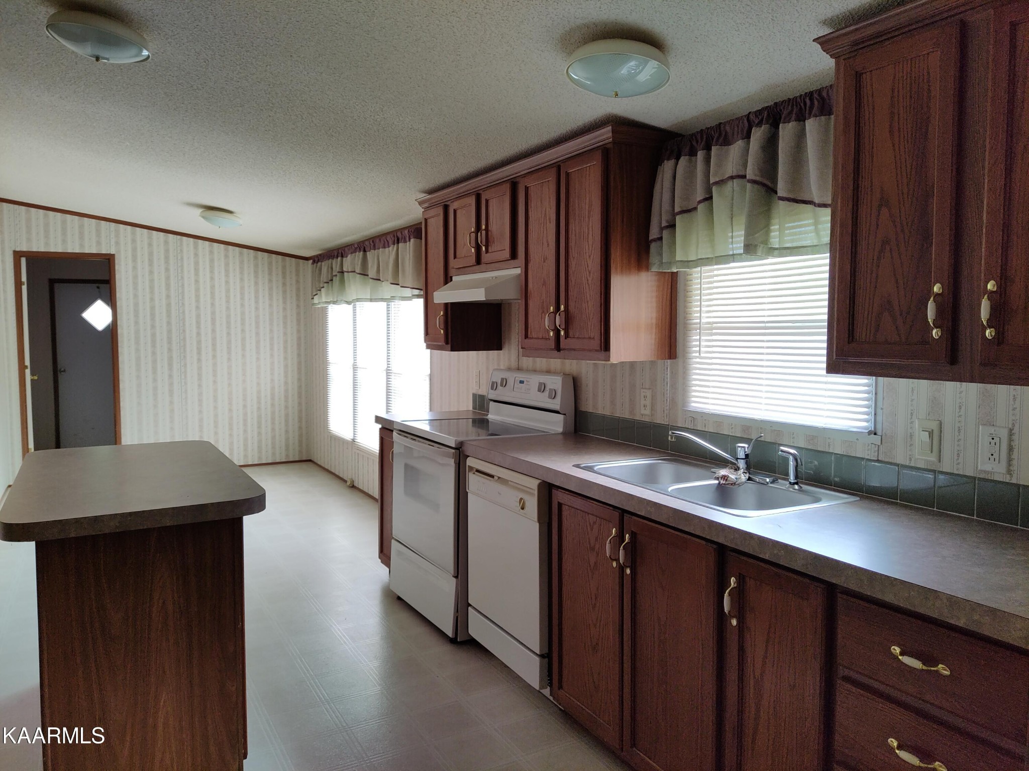 397 Busted Rock Road Old Fort, TN 37362 - Photo 8 of 25