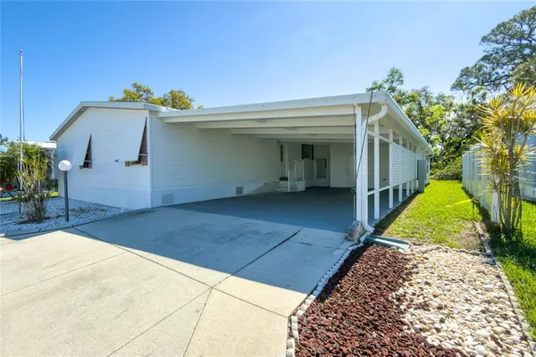 $179,900 | 8307 Nancy Lane, Ellenton, FL 34222