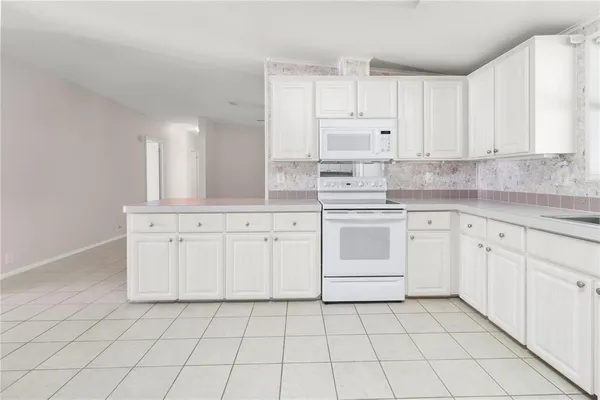 $179,900 | 8307 Nancy Lane, Ellenton, FL 34222