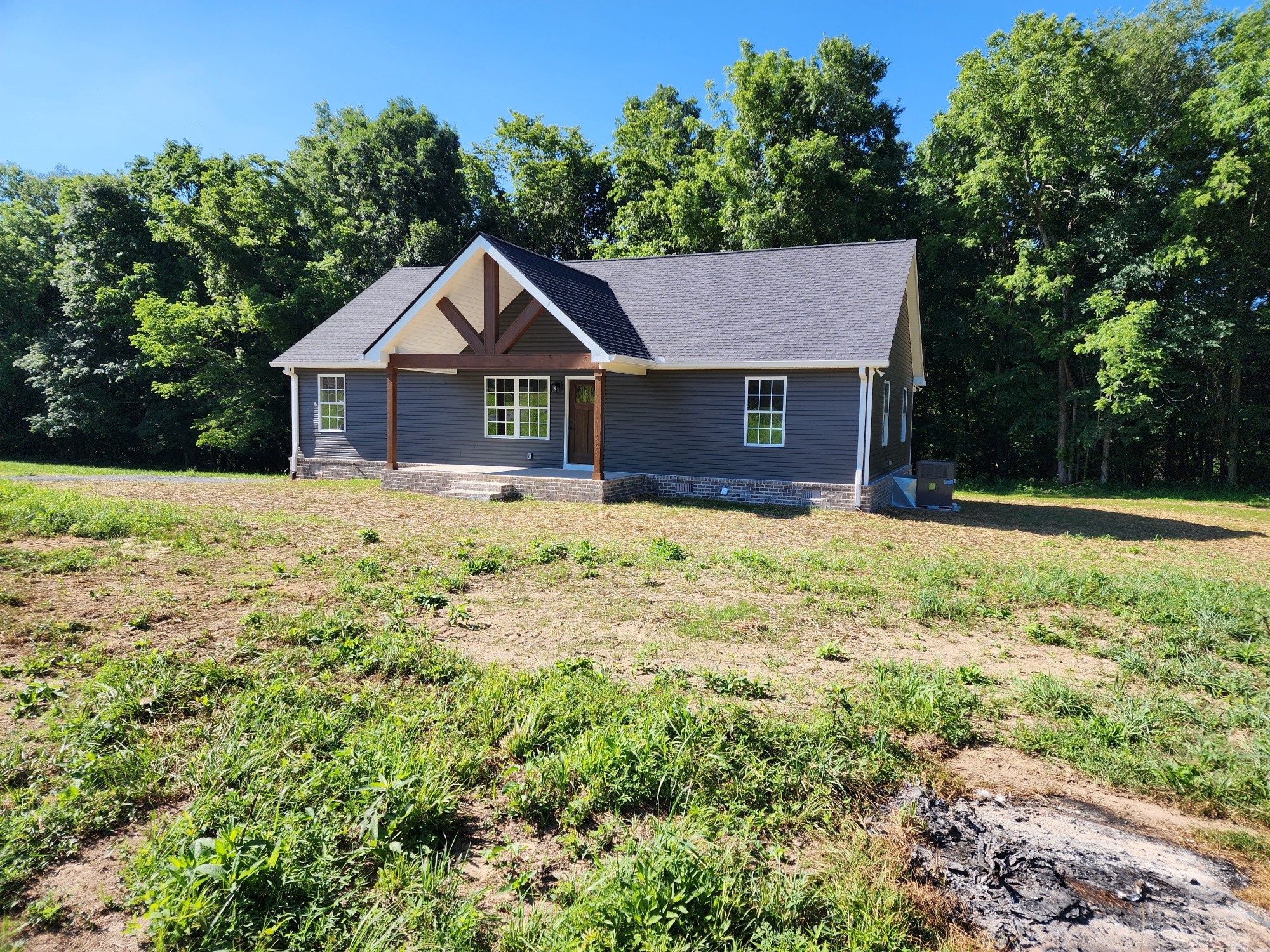 1831 Shiloh Road Lafayette, TN 37083 - Photo 1 of 22 Gallery Image 1