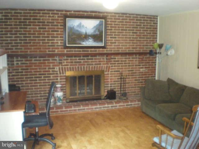 15412 Tindlay Street Silver Spring, MD 20905 - Photo 12 of 23 Family Room