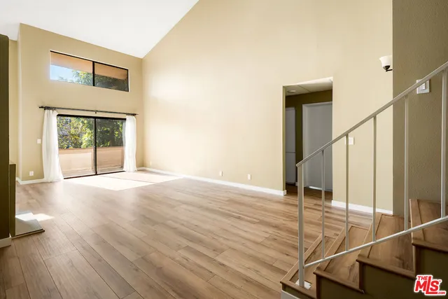 $5,200 | 1944 Glendon Avenue, Unit 309, Los Angeles, CA 90025