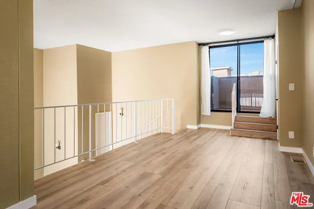 $5,200 | 1944 Glendon Avenue, Unit 309, Los Angeles, CA 90025