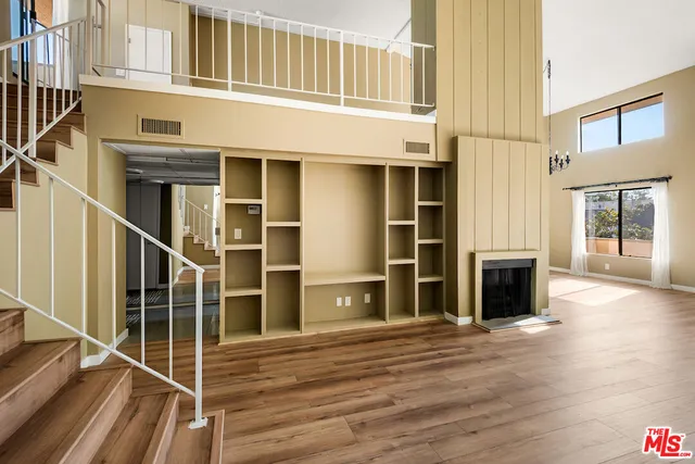 $5,200 | 1944 Glendon Avenue, Unit 309, Los Angeles, CA 90025