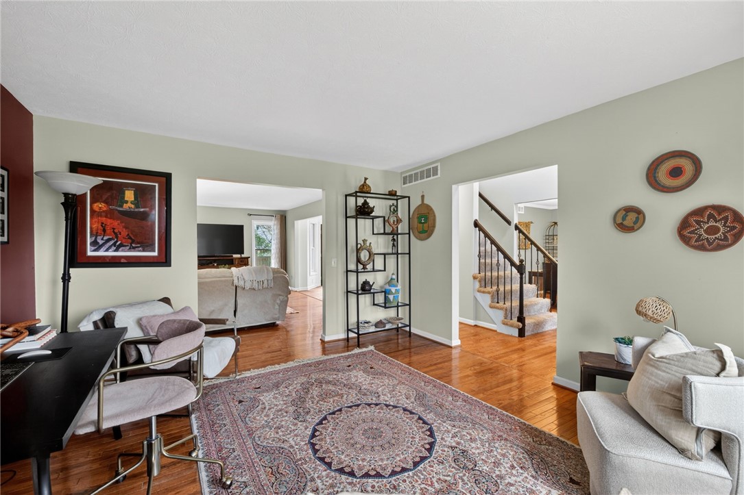 3 Ellis Street Victor, NY 14564 - Photo 9 of 42