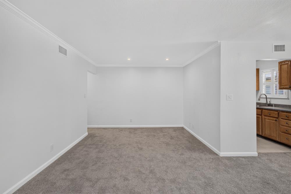 5948 Walerga Road, Unit 4 Sacramento, CA 95842 - Photo 5 of 33