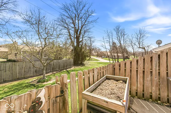$204,900 | 5733 Misty Ridge Circle, Indianapolis, IN 46237