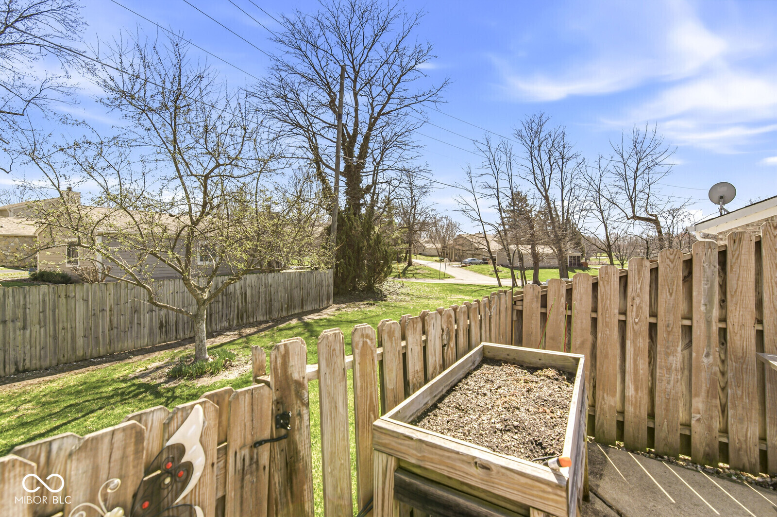 5733 Misty Ridge Circle Indianapolis, IN 46237 - Photo 11 of 29