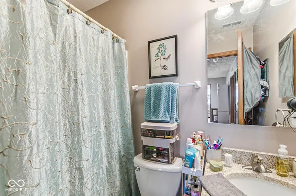 $204,900 | 5733 Misty Ridge Circle, Indianapolis, IN 46237