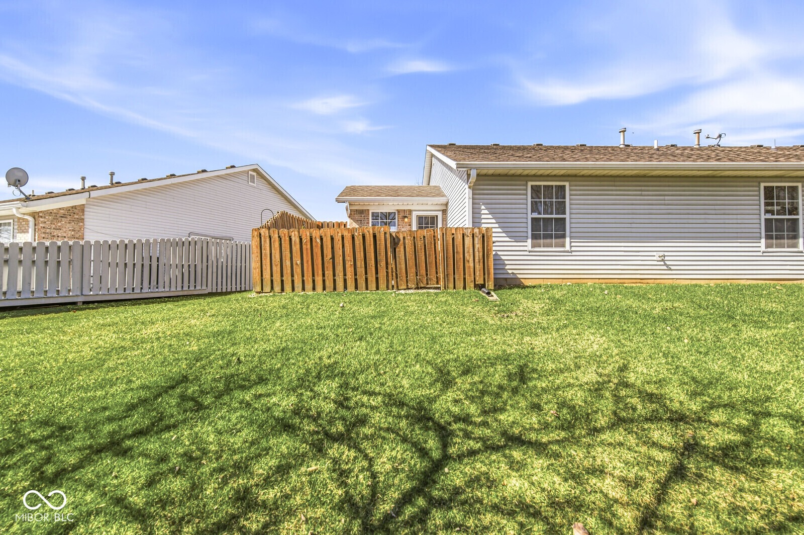 5733 Misty Ridge Circle Indianapolis, IN 46237 - Photo 6 of 29