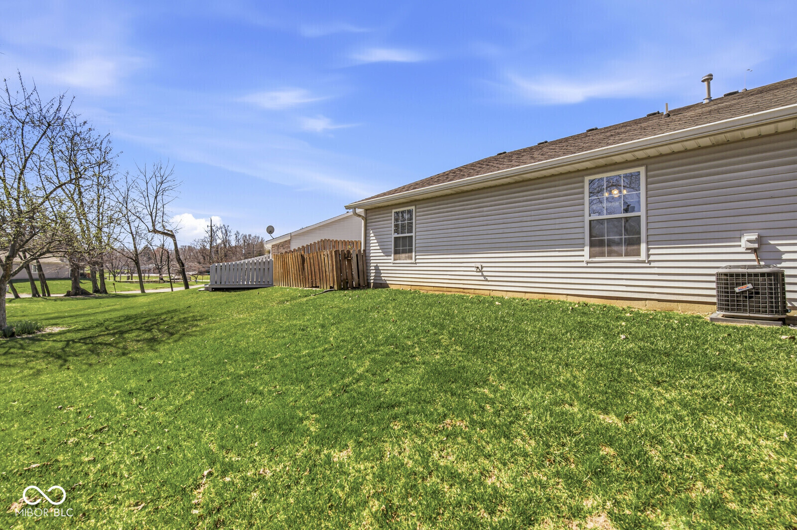 5733 Misty Ridge Circle Indianapolis, IN 46237 - Photo 7 of 29