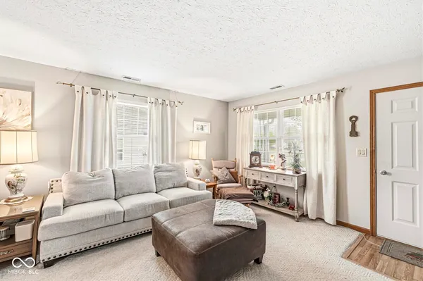 $204,000 | 5733 Misty Ridge Circle, Indianapolis, IN 46237