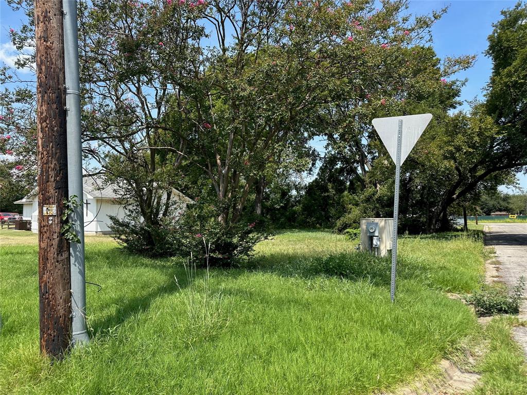 820 Calumet Avenue Waco, TX 76704 - Photo 3 of 7