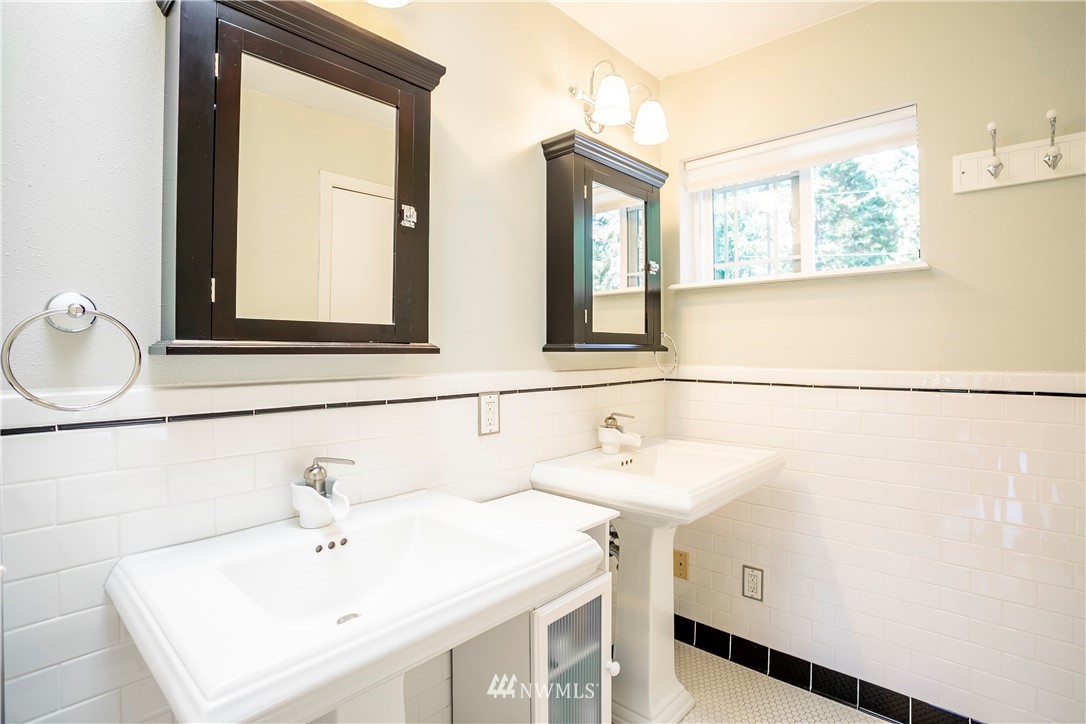 4620 Strumme Road Bothell, WA 98012 - Photo 14 of 25