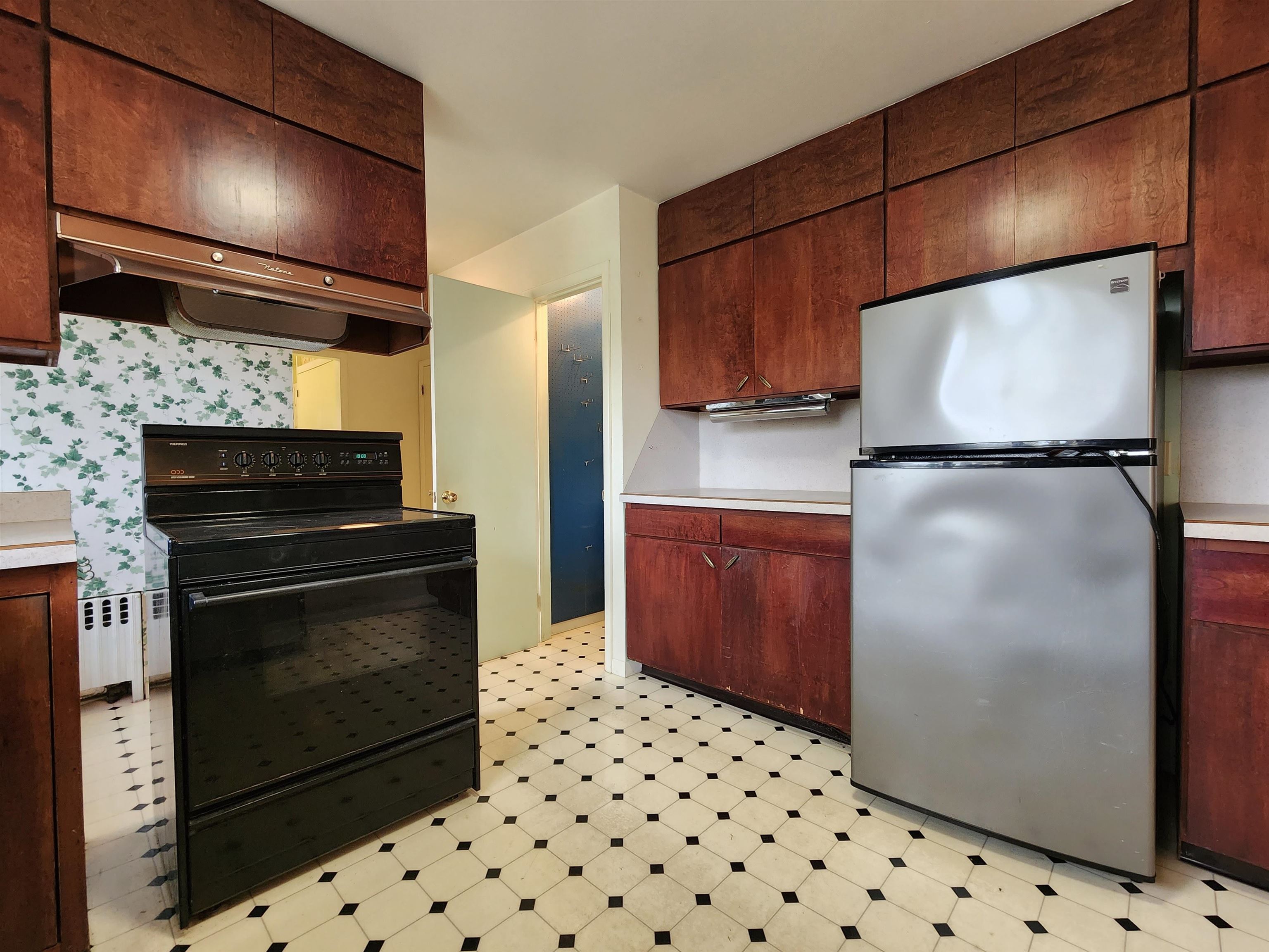 911 East Monroe Road St. Louis, MI 48880 - Photo 8 of 50 1910211-7.JPG