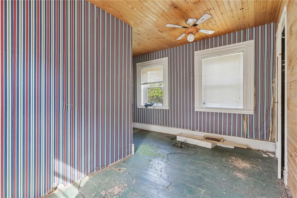 3698 Frew Mill Road New Castle, PA 16101 - Photo 20 of 38 Gallery Image 20