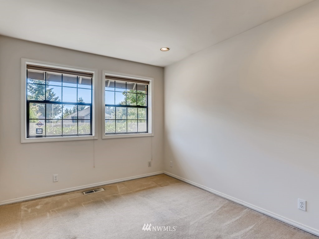 2128 241st Street Southeast Bothell, WA 98021 - Photo 21 of 28