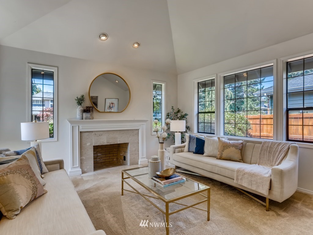 2128 241st Street Southeast Bothell, WA 98021 - Photo 4 of 28