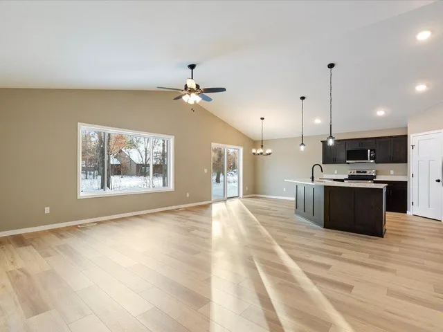 $430,805 | 14518 Lynndale Drive North, Baxter, MN 56425