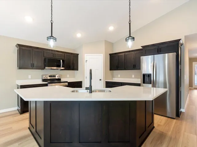 $430,805 | 14518 Lynndale Drive North, Baxter, MN 56425