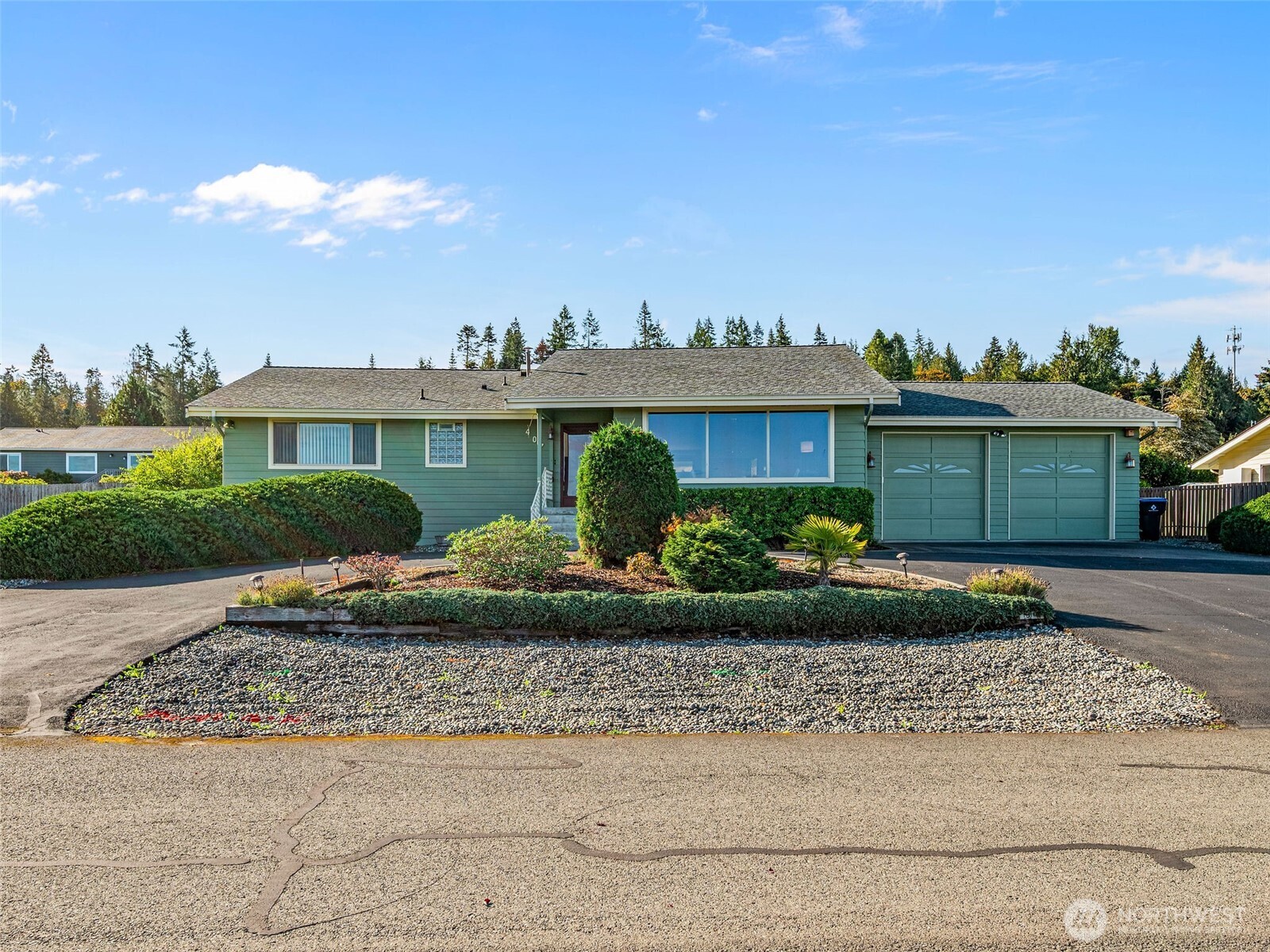 407 West Norman Street Sequim, WA 98382 - Photo 5 of 31 Gallery Image 5