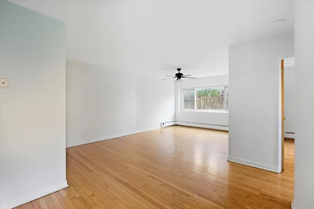 $1,350 | 6721 North Hermitage Avenue, Unit 2C, Chicago, IL 60626