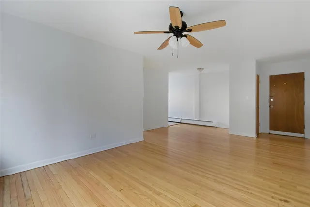 $1,350 | 6721 North Hermitage Avenue, Unit 2C, Chicago, IL 60626