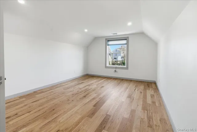 $1,600,000 | 336 2nd Street, Greenport, NY 11944